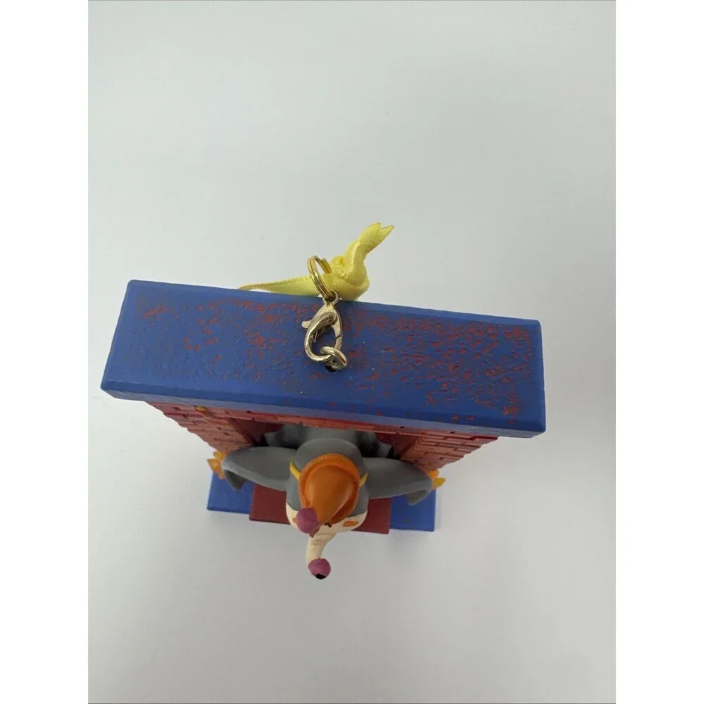 Disney Dumbo Timothy Mouse 2022 Sketchbook Ornament Burning Window Stunt